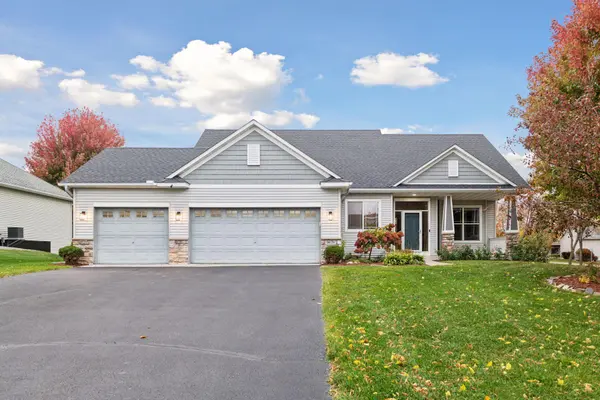 9679 Gander LN, Minnetrista, MN 55375