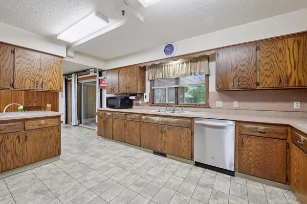 708 Chestnut ST, Arlington, MN 55307