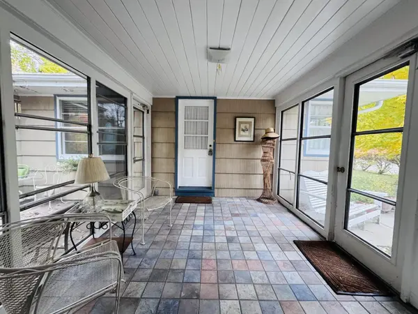 6528 Josephine AVE, Edina, MN 55439
