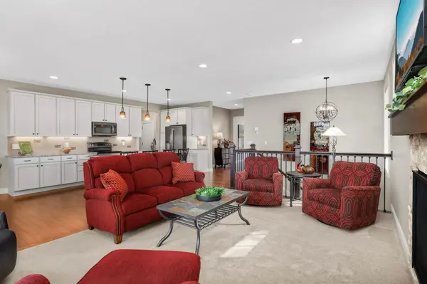 18581 Joplin AVE, Lakeville, MN 55044