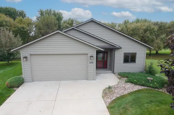202 River Oaks DR, Cold Spring, MN 56320
