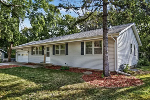 10241 Washburn CIR S, Bloomington, MN 55431