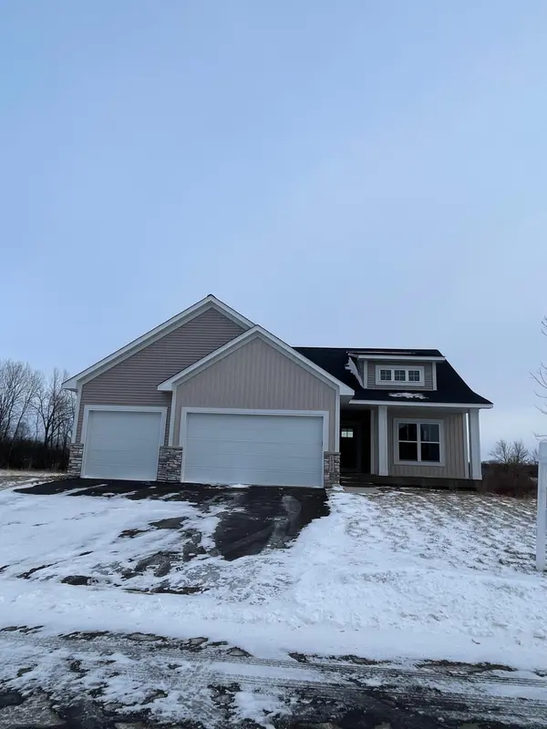 1772 Spruce ST, Farmington, MN 55024
