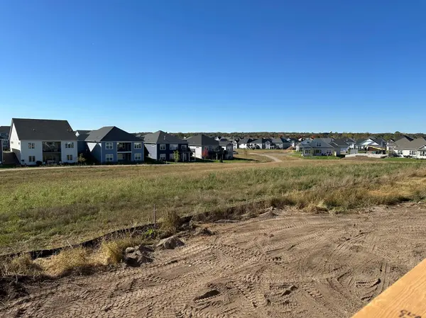 3868 Wren AVE, Shakopee, MN 55379
