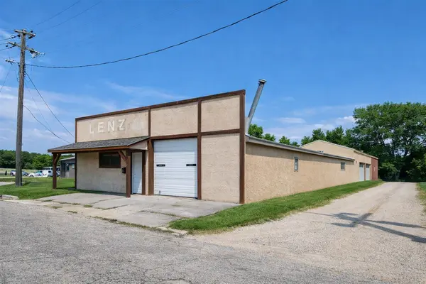 1705 2nd AVE SE, Willmar, MN 56201