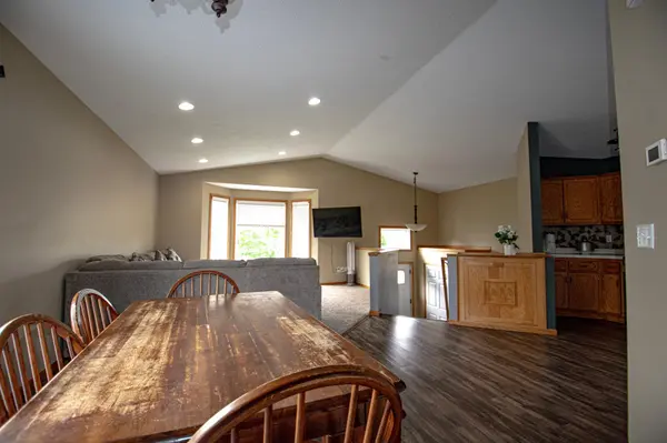 46595 Acacia TRL, Stanchfield, MN 55080