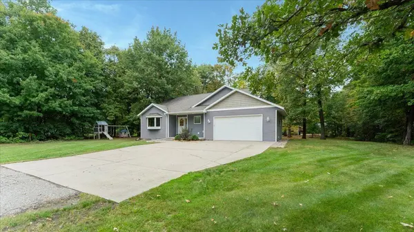 151 Bluffs RD NW, Alexandria, MN 56308