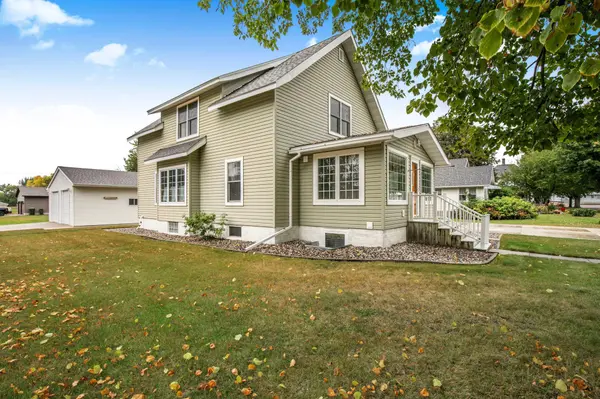 122 2nd AVE S, Brownton, MN 55312