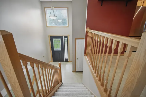140 Cedar Cove LN, Owatonna, MN 55060