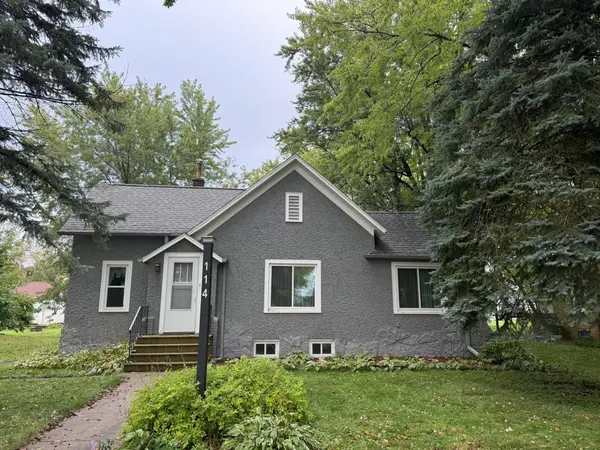 114 2nd ST SE, Blooming Prairie, MN 55917