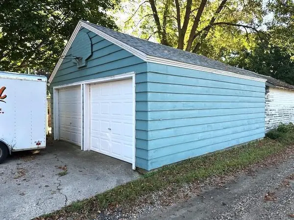 207 N 6th ST, Montevideo, MN 56265