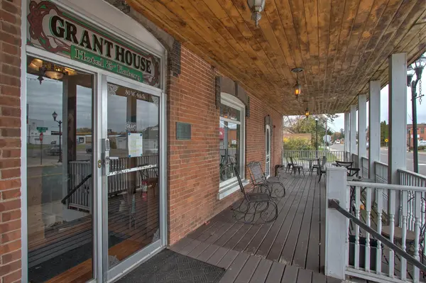 80 W 4th ST, Rush City, MN 55069