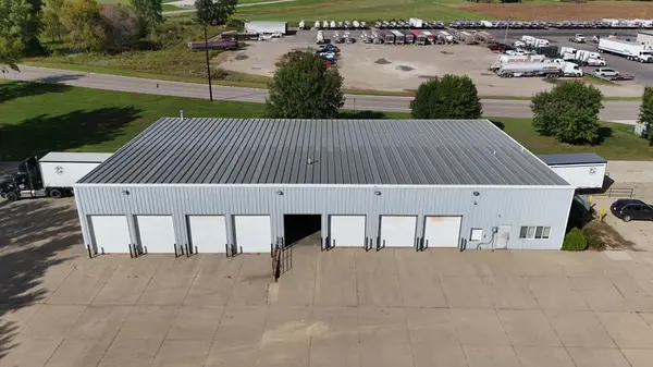 1611 Halbur RD, Marshall, MN 56258