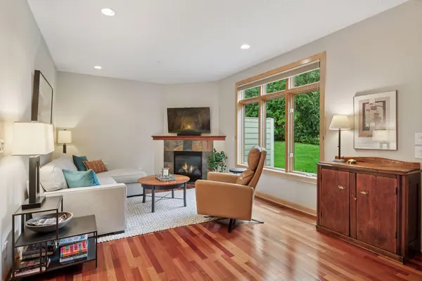 11911 Minnetonka BLVD, Hopkins, MN 55305
