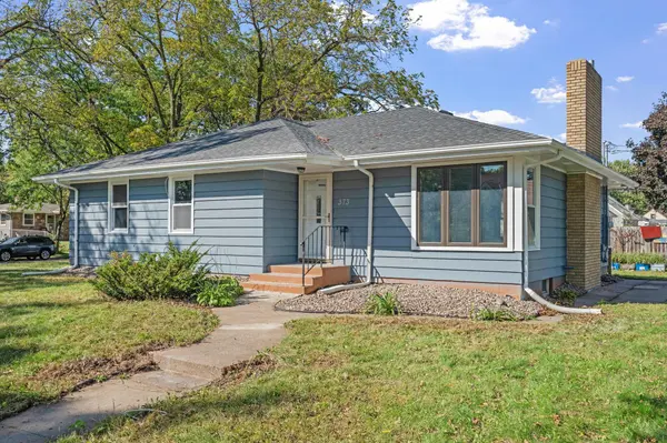 373 Nebraska AVE W, Saint Paul, MN 55117