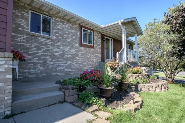 1809 Eastern Star LOOP, Sauk Rapids, MN 56379