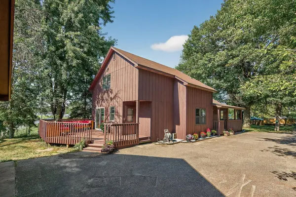 500 County Road B2 W, Roseville, MN 55113
