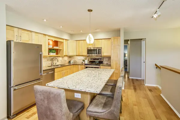 4788 Anderson LN, Shoreview, MN 55126