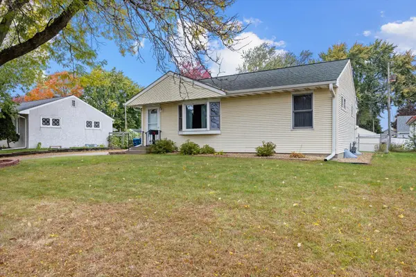 4049 75th ST E, Inver Grove Heights, MN 55076