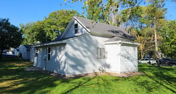 1209 14th ST, Clarkfield, MN 56223