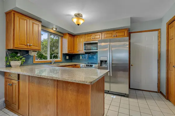 505 Brookwood LN, Sartell, MN 56377
