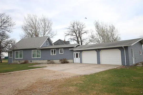 106 Galchutt ST, Galchutt, ND 58075