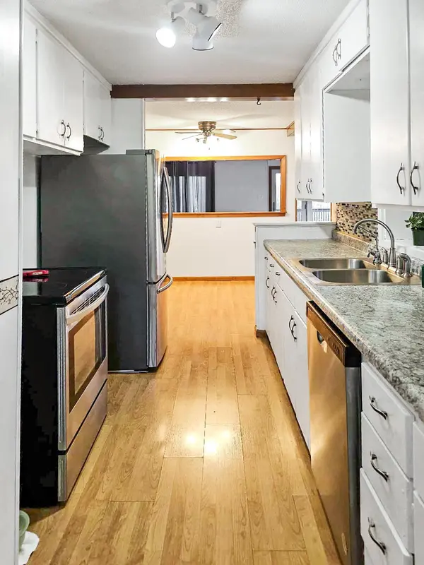 8127 Ridge RD, Lake Shore, MN 56468