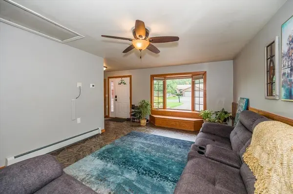 3805 E 8th ST, Superior, WI 54880