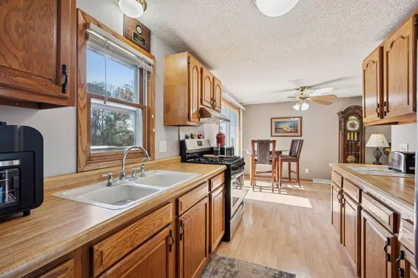 7431 32nd ST SE, Buffalo, MN 55313