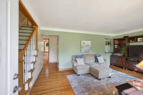 1615 Hammond RD, White Bear Twp, MN 55110