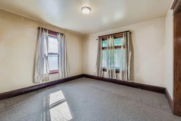 2718 N 4th ST, Minneapolis, MN 55411