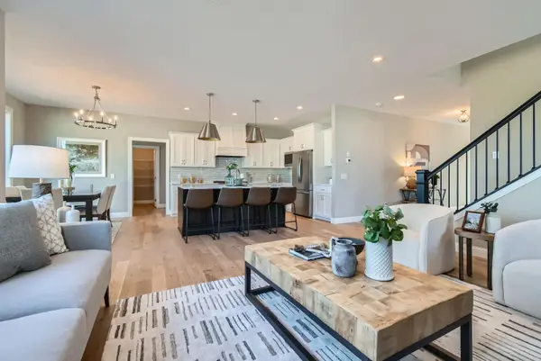 7317 Agate TRL, Inver Grove Heights, MN 55077