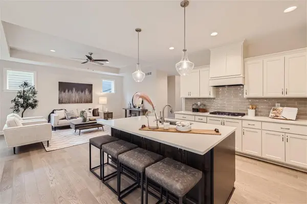 7396 Agate TRL, Inver Grove Heights, MN 55077