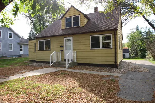 410 10th AVE E, Alexandria, MN 56308