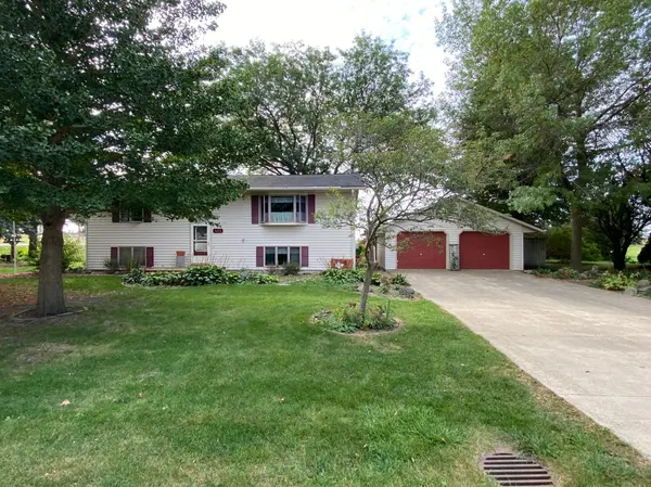 401 Noland AVE, Hayward, MN 56043