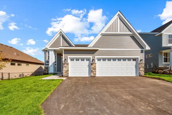1949 S Lusitano ST, Shakopee, MN 55379