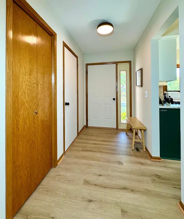 5591 Albert ST, Shoreview, MN 55126