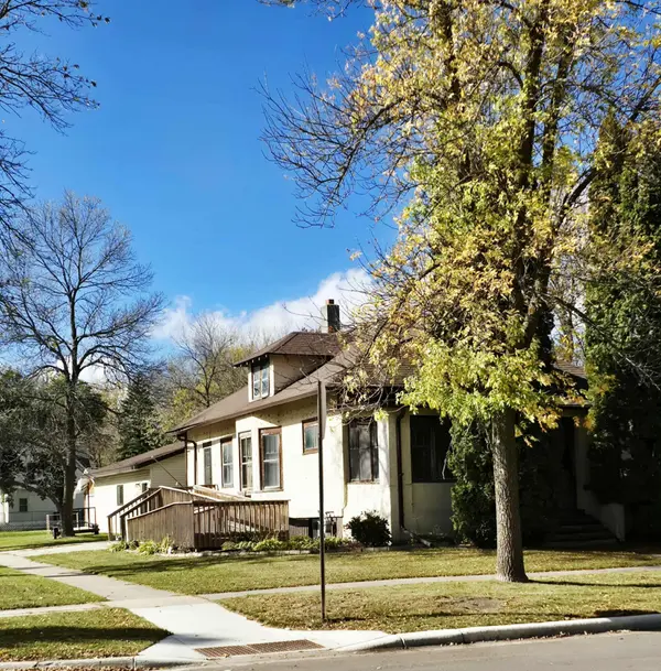 603 Arnold AVE N, Thief River Falls, MN 56701