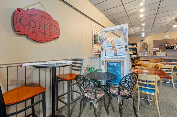 860 Main ST, Baldwin, WI 54002