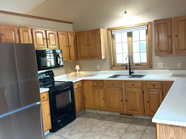 413 9th AVE NW, Byron, MN 55920