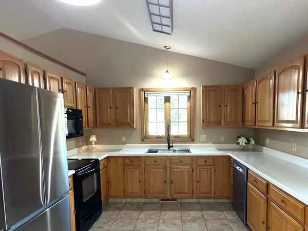 413 9th AVE NW, Byron, MN 55920