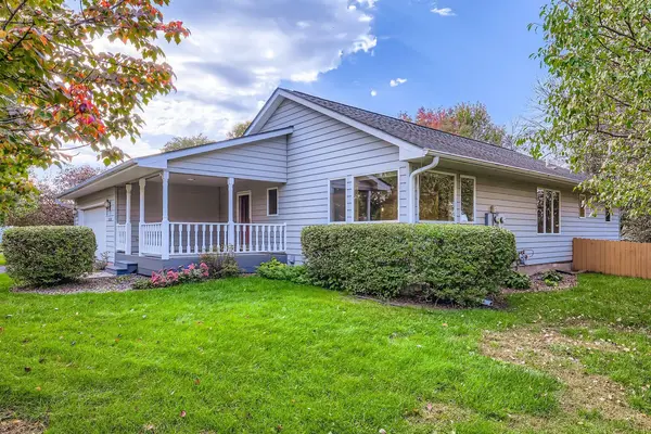 13334 Silverod CT NW, Andover, MN 55304