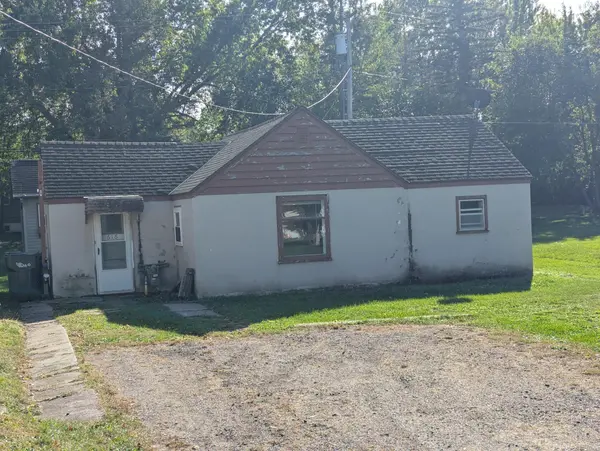 616 E Adolphus AVE, Fergus Falls, MN 56537