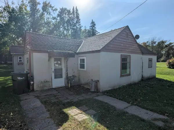 616 E Adolphus AVE, Fergus Falls, MN 56537