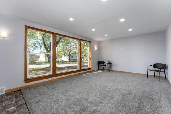 216 8th AVE N, Sauk Rapids, MN 56379