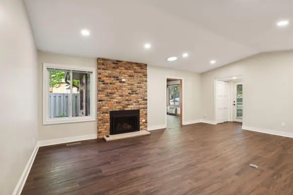 1195 Weston LN N, Plymouth, MN 55447