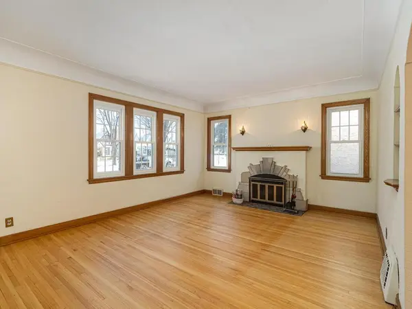 4528 Columbus AVE, Minneapolis, MN 55407