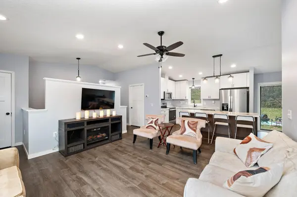 7007 River RD, Inver Grove Heights, MN 55076