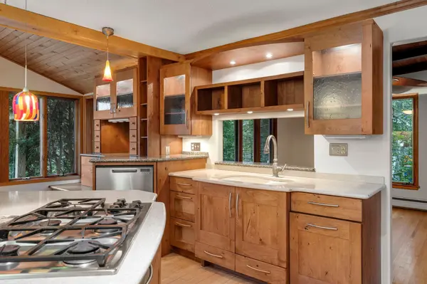 3396 Glen Oaks AVE, White Bear Lake, MN 55110