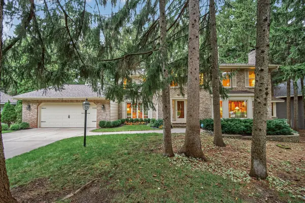 8138 Somerset RD, Woodbury, MN 55125